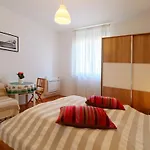 Apartment Marina